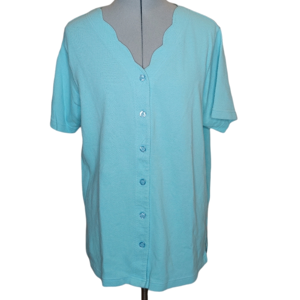 Butterfly vintage scalloped textured aqua top